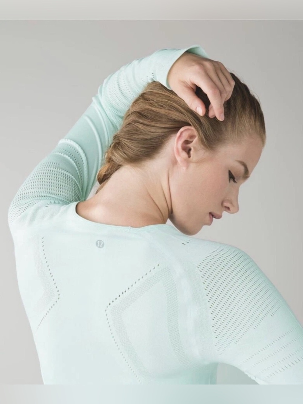 Lululemon Swiftly Tech Long Sleeve Crewneck Mint S/M Flawed